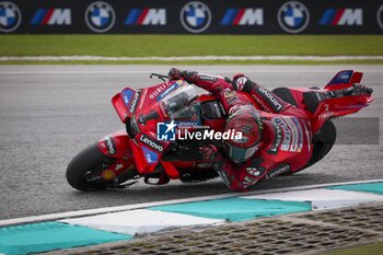 2024-11-01 - Free practice for Petronas Grand Prix of Malaysia of MotoGP at Sepang Circuit. November 01 2024 In picture: Francesco Bagnaia Entrenamientos libres del Gran Premio de MotoGP de Malasia en el Circuito Internacional de Sepang. 01 de Noviembre de 2024 POOL/ MotoGP.com / Cordon Press Images will be for editorial use only. Mandatory credit: ?MotoGP.com Cordon Press - FREE PRACTICE MOTOGP GRAND PRIX OF MALAYSIA - MOTOGP - MOTORS