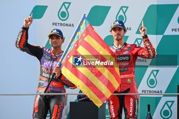 2024-11-03 - Races of Petronas Grand Prix of Malaysia of MotoGP at Sepang Circuit. November 03 2024 In picture: Francesco Bagnaia and Jorge Martin Carreras del Gran Premio de MotoGP de Malasia en el Circuito Internacional de Sepang. 03 de Noviembre de 2024 POOL/ MotoGP.com / Cordon Press Images will be for editorial use only. Mandatory credit: ?MotoGP.com Cordon Press - RACES MOTOGP GRAND PRIX OF MALAYSIA - MOTOGP - MOTORS