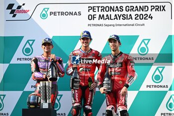 2024-11-03 - Races of Petronas Grand Prix of Malaysia of MotoGP at Sepang Circuit. November 03 2024 In picture: Francesco Bagnaia and Jorge Martin and Enea Bastianini Carreras del Gran Premio de MotoGP de Malasia en el Circuito Internacional de Sepang. 03 de Noviembre de 2024 POOL/ MotoGP.com / Cordon Press Images will be for editorial use only. Mandatory credit: ?MotoGP.com Cordon Press - RACES MOTOGP GRAND PRIX OF MALAYSIA - MOTOGP - MOTORS