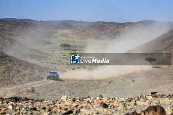 2024-01-08 - 229 BAUD Lionel (fra), BAUD Lucie (fra), Overdrive Racing, Toyota Hilux, FIA Ultimate, FIA W2RC, action during the Stage 3 of the Dakar 2024 on January 8, 2024 between Al Duwadimi and Al Salamiya, Saudi Arabia - DAKAR 2024 - STAGE 3 - RALLY - MOTORS