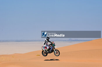 2024-01-08 - 62 MIROIR Jérémy (fra), Fantic Racing Rally Team, Fantic, Moto, action during the Stage 3 of the Dakar 2024 on January 8, 2024 between Al Duwadimi and Al Salamiya, Saudi Arabia - DAKAR 2024 - STAGE 3 - RALLY - MOTORS
