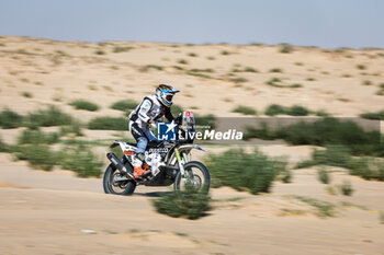 2024-01-09 - 76 LEPAN Jean-Loup (fra), DUUST Diverse Racing, KTM, Moto, FIM W2RC, action during the Stage 4 of the Dakar 2024 on January 9, 2024 between Al Salamiya and Al-Hofuf, Saudi Arabia - DAKAR 2024 - STAGE 4 - RALLY - MOTORS