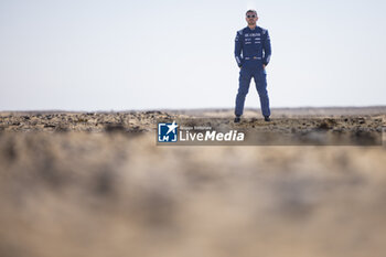 2024-01-09 - ZALA Vaidotas (ltu), X-Raid Arijus Team, Mini John Cooper Works Rally Plus, FIA Ultimate, portrait during the Stage 4 of the Dakar 2024 on January 9, 2024 between Al Salamiya and Al-Hofuf, Saudi Arabia - DAKAR 2024 - STAGE 4 - RALLY - MOTORS