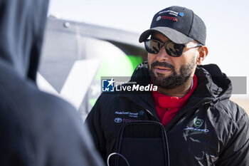 2024-01-09 - AL RAJHI Yazeed (sau), Overdrive Racing, Toyota Hilux, FIA Ultimate, FIA W2RC, portrait during the Stage 4 of the Dakar 2024 on January 9, 2024 between Al Salamiya and Al-Hofuf, Saudi Arabia - DAKAR 2024 - STAGE 4 - RALLY - MOTORS