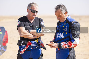 2024-01-09 - 236 CHABOT Ronan (fra), PILLOT Gilles (fra), Overdrive Racing, Toyota Hilux, FIA Ultimate, portrait during the Stage 4 of the Dakar 2024 on January 9, 2024 between Al Salamiya and Al-Hofuf, Saudi Arabia - DAKAR 2024 - STAGE 4 - RALLY - MOTORS