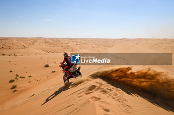 2024-01-10 - 24 MULEC Toni (svk), BAS World KTM Racing Team, KTM, Moto, FIM W2RC, action during the Stage 5 of the Dakar 2024 on January 10, 2024 between Al-Hofuf and Subaytah, Saudi Arabia - DAKAR 2024 - STAGE 5 - RALLY - MOTORS