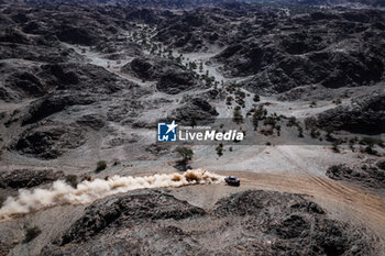 2024-01-14 - 221 DE MEVIUS Guillaume (bel), PANSERI Xavier (fra), Overdrive Racing, Toyota Hilux, FIA Ultimate, action during the Stage 7 of the Dakar 2024 on January 14, 2024 between Riyadh and Al Duwadimi, Saudi Arabia - DAKAR 2024 - STAGE 7 - RALLY - MOTORS