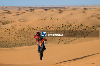 2024-01-15 - 24 MULEC Toni (svk), BAS World KTM Racing Team, KTM, Moto, FIM W2RC, action during the Stage 8 of the Dakar 2024 on January 15, 2024 between Al Duwadimi and Hail, Saudi Arabia - DAKAR 2024 - STAGE 8 - RALLY - MOTORS