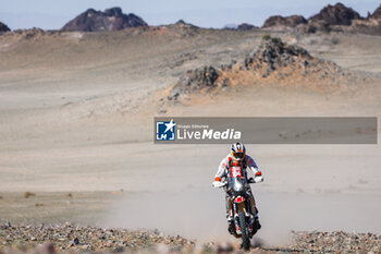 2024-01-16 - 104 GERBER Jeremie (fra), TLDRacing, KTM, Moto, Originals by Motul, action during the Stage 9 of the Dakar 2024 on January 16, 2024 between Hail and Al Ula, Saudi Arabia - DAKAR 2024 - STAGE 9 - RALLY - MOTORS