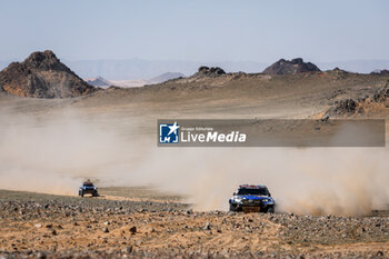 2024-01-16 - 236 CHABOT Ronan (fra), PILLOT Gilles (fra), Overdrive Racing, Toyota Hilux, FIA Ultimate, action during the Stage 9 of the Dakar 2024 on January 16, 2024 between Hail and Al Ula, Saudi Arabia - DAKAR 2024 - STAGE 9 - RALLY - MOTORS