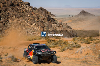2024-01-16 - 216 QUINTERO Seth (usa), ZENZ Dennis (ger), Toyota Gazoo Racing, Toyota GR DKR Hilux, FIA Ultimate, FIA W2RC, action during the Stage 9 of the Dakar 2024 on January 16, 2024 between Hail and Al Ula, Saudi Arabia - DAKAR 2024 - STAGE 9 - RALLY - MOTORS