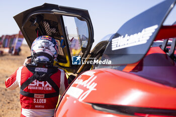 2024-01-17 - LOEB Sébastien (fra), Bahrain Raid Xtreme, Prodrive Hunter, FIA Ultimate, portrait during the Stage 10 of the Dakar 2024 on January 17, 2024 around Al Ula, Saudi Arabia - DAKAR 2024 - STAGE 10 - RALLY - MOTORS