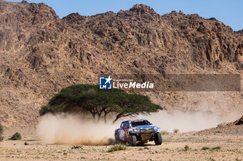 2024-01-17 - 236 CHABOT Ronan (fra), PILLOT Gilles (fra), Overdrive Racing, Toyota Hilux, FIA Ultimate, action during the Stage 10 of the Dakar 2024 on January 17, 2024 around Al Ula, Saudi Arabia - DAKAR 2024 - STAGE 10 - RALLY - MOTORS