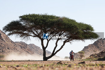 2024-01-17 - 21 ARGUBRIGHT Jacob (usa), Duust Rally Team, KTM, Moto, action during the Stage 10 of the Dakar 2024 on January 17, 2024 around Al Ula, Saudi Arabia - DAKAR 2024 - STAGE 10 - RALLY - MOTORS