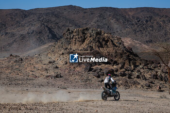 2024-01-17 - 129 HERBET Sébastien (fra), Team Dumontier Racing, Husqvarna, Moto, action during the Stage 10 of the Dakar 2024 on January 17, 2024 around Al Ula, Saudi Arabia - DAKAR 2024 - STAGE 10 - RALLY - MOTORS