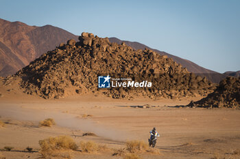 2024-01-18 - 01 BENAVIDES LUCIANO (arg), Husqvarna Factory Racing, Husqvarna, Moto, action during the Stage 11 of the Dakar 2024 on January 18, 2024 between Al Ula and Yanbu, Saudi Arabia - DAKAR 2024 - STAGE 11 - RALLY - MOTORS