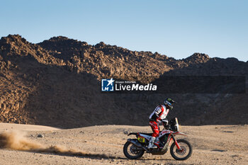 2024-01-18 - 46 BRANCH Ross (bwa), Hero Motorsports Team Rally, Hero, Motul, Moto, FIM W2RC, action during the Stage 11 of the Dakar 2024 on January 18, 2024 between Al Ula and Yanbu, Saudi Arabia - DAKAR 2024 - STAGE 11 - RALLY - MOTORS