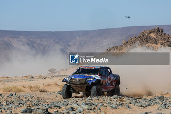 2024-01-18 - 236 CHABOT Ronan (fra), PILLOT Gilles (fra), Overdrive Racing, Toyota Hilux, FIA Ultimate, action during the Stage 11 of the Dakar 2024 on January 18, 2024 between Al Ula and Yanbu, Saudi Arabia - DAKAR 2024 - STAGE 11 - RALLY - MOTORS