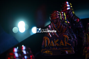2024-01-19 - Trophies during the Final Podium of the Dakar 2024 on January 19, 2024 in Yanbu, Saudi Arabia - DAKAR 2024 - FINAL PODIUM - RALLY - MOTORS