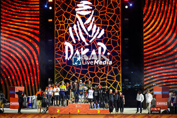 2024-01-19 - All Originals by Motul on the podium during the Final Podium of the Dakar 2024 on January 19, 2024 in Yanbu, Saudi Arabia - DAKAR 2024 - FINAL PODIUM - RALLY - MOTORS