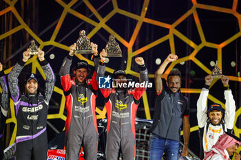 2024-01-19 - 411 DE SOULTRAIT Xavier (fra), BONNET Martin (fra), Sébastien Loeb Racing - Bardahl Team, Polaris RZR Pro R, FIA SSV, during the Final Podium of the Dakar 2024 on January 19, 2024 in Yanbu, Saudi Arabia - DAKAR 2024 - FINAL PODIUM - RALLY - MOTORS