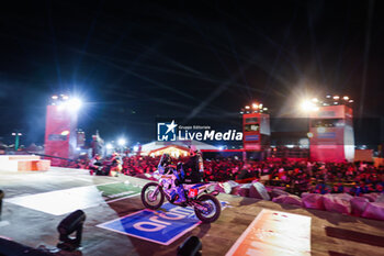 2024-01-19 - 82 MARTIN GARCIA Albert (spa), Pedrega Team, Husqvarna, Moto, Originals by Motul, action during the Final Podium of the Dakar 2024 on January 19, 2024 in Yanbu, Saudi Arabia - DAKAR 2024 - FINAL PODIUM - RALLY - MOTORS