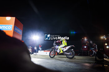 2024-01-19 - 16 DUMONTIER Romain (fra), Team Dumontier Racing, Husqvarna, Moto, FIM W2RC, action during the Final Podium of the Dakar 2024 on January 19, 2024 in Yanbu, Saudi Arabia - DAKAR 2024 - FINAL PODIUM - RALLY - MOTORS