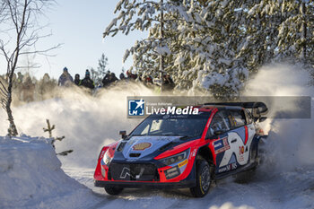 2024-02-17 - 11 NEUVILLE Thierry, WYDAEGHE Martijn, Hyundai I20 Rally1, action during the Rally Sweden 2024, 2nd round of the 2024 WRC World Rally Car Championship, from February 15 to 18, 2024 at Umea, Sweden - AUTO - WRC - RALLY SWEDEN 2024 - RALLY - MOTORS