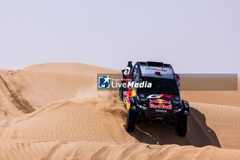 2024-02-24 - 211 QUINTERO Seth (USA), ZENZ Dennis (DEU), Toyota Gazoo Racing, Toyota GR DKR Hilux, FIA W2RC, action during the Pre-Event Test Location of the 2024 Abu Dhabi Desert Challenge, from February 24 to 25, 2024 in Tilal Swaihan, United Arab Emirates - W2RC - ABU DHABI DESERT CHALLENGE 2024 - RALLY - MOTORS