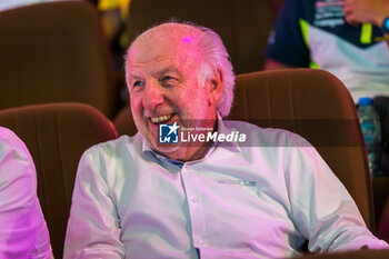 2024-02-25 - RICHARDS David (gbr), Chairman of Prodrive, portrait during the Press Conference of the 2024 Abu Dhabi Desert Challenge, on February 25, 2024 in Abu Dhabi, United Arab Emirates - W2RC - ABU DHABI DESERT CHALLENGE 2024 - RALLY - MOTORS