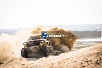 2024-02-26 - 201 DE MEVIUS Guillaume (BEL), PANSERI Xavier (FRA), Overdrive Racing, Toyota Hilux Overdrive, FIA W2RC, action during the Prologue of the 2024 Abu Dhabi Desert Challenge, on February 26, 2024 in Al Dhannah, United Arab Emirates - W2RC - ABU DHABI DESERT CHALLENGE 2024 - RALLY - MOTORS