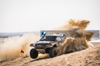2024-02-26 - 202 CHICHERIT Guerlain (FRA), WINOCQ Alexandre (FRA), Overdrive Racing Toyota Hilux Overdrive, FIA W2RC, action during the Prologue of the 2024 Abu Dhabi Desert Challenge, on February 26, 2024 in Al Dhannah, United Arab Emirates - W2RC - ABU DHABI DESERT CHALLENGE 2024 - RALLY - MOTORS