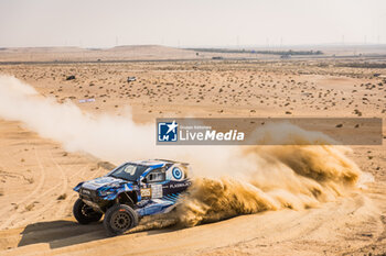 2024-02-26 - 205 KROTOV Denis (KGZ), ZHILTSOV Konstantin (ISR), Overdrive Racing, Toyota Hilux Overdrive, FIA W2RC, action during the Prologue of the 2024 Abu Dhabi Desert Challenge, on February 26, 2024 in Al Dhannah, United Arab Emirates - W2RC - ABU DHABI DESERT CHALLENGE 2024 - RALLY - MOTORS