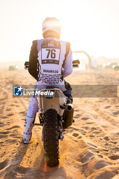 2024-02-27 - 76 LEPAN Jean-Loup (FRA), Duust Rally Team, KTM	450 Rally Replica, FIM W2RC, ambiance during the Stage 1 of the 2024 Abu Dhabi Desert Challenge, on February 27, 2024 in Al Dhannah, United Arab Emirates - W2RC - ABU DHABI DESERT CHALLENGE 2024 - RALLY - MOTORS