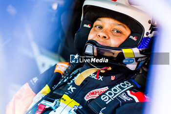 2024-02-27 - KOLOC Aliyyah (SYC), DELAUNAY Sebastien (FRA), Buggyra ZM Racing, Red-Lined Revo T1+, FIA W2RC, portrait during the Stage 1 of the 2024 Abu Dhabi Desert Challenge, on February 27, 2024 in Al Dhannah, United Arab Emirates - W2RC - ABU DHABI DESERT CHALLENGE 2024 - RALLY - MOTORS