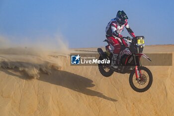 2024-02-27 - 46 BRANCH Ross (BWA), Hero Motorsports Team Rally, Hero	450 Rally, FIM W2RC, action during the Prologue of the 2024 Abu Dhabi Desert Challenge, on February 26, 2024 in Al Dhannah, United Arab Emirates - W2RC - ABU DHABI DESERT CHALLENGE 2024 - RALLY - MOTORS