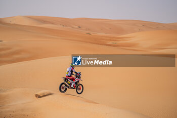 2024-02-28 - 44 MARE Aaron (ZAF), Srg Motorsports, KTM 450 Rally Replica, FIM W2RC, action during the Stage 2 of the 2024 Abu Dhabi Desert Challenge, on February 28, 2024 between Al Dhannah and Mzeer’ah, United Arab Emirates - W2RC - ABU DHABI DESERT CHALLENGE 2024 - RALLY - MOTORS
