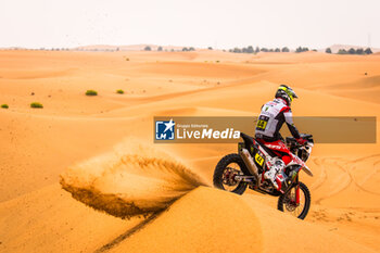2024-02-29 - 44 MARE Aaron (ZAF), Srg Motorsports, KTM 450 Rally Replica, FIM W2RC, action during the Stage 3 of the 2024 Abu Dhabi Desert Challenge, on February 29, 2024 in Mzeer’ah, United Arab Emirates - W2RC - ABU DHABI DESERT CHALLENGE 2024 - RALLY - MOTORS