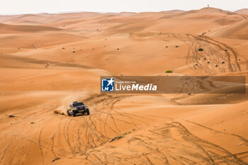 2024-02-29 - 202 CHICHERIT Guerlain (FRA), WINOCQ Alexandre (FRA), Overdrive Racing Toyota Hilux Overdrive, FIA W2RC, action during the Stage 3 of the 2024 Abu Dhabi Desert Challenge, on February 29, 2024 in Mzeer’ah, United Arab Emirates - W2RC - ABU DHABI DESERT CHALLENGE 2024 - RALLY - MOTORS