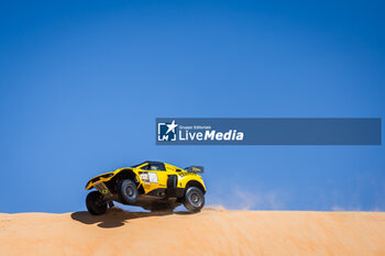 2024-03-01 - 212 BAUMGART Marcos (BRA), CINCEA Kleber (BRA), X Rally Team Motorsports, Prodrive Hunter, FIA W2RC, action during the Stage 4 of the 2024 Abu Dhabi Desert Challenge, on March 1, 2024 in Mzeer’ah, United Arab Emirates - W2RC - ABU DHABI DESERT CHALLENGE 2024 - RALLY - MOTORS