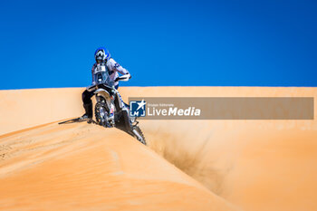 2024-03-01 - 48 MUSTAD Axel (NOR), HT Rally Raid, Husqvarna FR 450 Rally, action during the Stage 4 of the 2024 Abu Dhabi Desert Challenge, on March 1, 2024 in Mzeer’ah, United Arab Emirates - W2RC - ABU DHABI DESERT CHALLENGE 2024 - RALLY - MOTORS