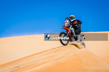 2024-03-01 - 43 VERMA Happy (IND), Srg Motorsports, KTM 450 EXC-F, action during the Stage 4 of the 2024 Abu Dhabi Desert Challenge, on March 1, 2024 in Mzeer’ah, United Arab Emirates - W2RC - ABU DHABI DESERT CHALLENGE 2024 - RALLY - MOTORS