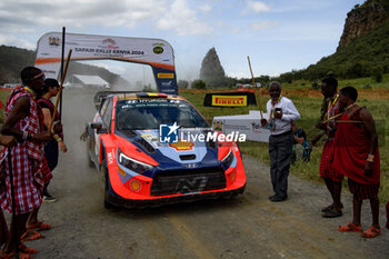 2024-03-31 - The Driver Thierry Neuville And Co-Driver Martijn Wydaeghe Of The Team Hyundai Shell Mobis World Rally Team,Hyundai I20 N Rally1 Hybrid,They Face The 4Th Day Of The Race,During Fia World Rally Championship Wrc Safari Rally Kenya 2024 31 March, Naivasha, Kenya - FIA WORLD RALLY CHAMPIONSHIP WRC  SAFARI RALLY KENYA 2024  - RALLY - MOTORS