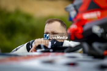 09/05/2024 - MARTIN Scott, Toyota GR Yaris Rally1, portrait during the Rally de Portugal 2024, 5th round of the 2024 WRC World Rally Car Championship, from May 9 to 12, 2024 at Matoshinhos, Portugal - AUTO - WRC - RALLY DE PORTUGAL 2024 - RALLY - MOTORI