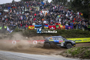 2024-05-12 - 24 PAJARI Sami, MALKONEN Enni, Toyota Yaris Rally2, action during the Rally de Portugal 2024, 5th round of the 2024 WRC World Rally Car Championship, from May 9 to 12, 2024 at Matoshinhos, Portugal - AUTO - WRC - RALLY DE PORTUGAL 2024 - RALLY - MOTORS