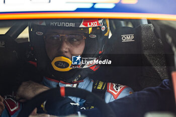 2024-05-12 - NEUVILLE Thierry, Hyundai I20 Rally1, portrait during the Rally de Portugal 2024, 5th round of the 2024 WRC World Rally Car Championship, from May 9 to 12, 2024 at Matoshinhos, Portugal - AUTO - WRC - RALLY DE PORTUGAL 2024 - RALLY - MOTORS