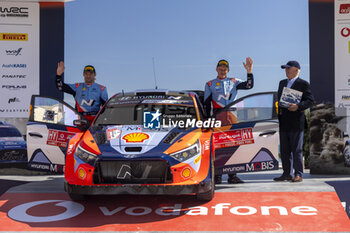 2024-05-12 - TANAK Ott, Hyundai I20 Rally1, portrait podium, portrait during the Rally de Portugal 2024, 5th round of the 2024 WRC World Rally Car Championship, from May 9 to 12, 2024 at Matoshinhos, Portugal - AUTO - WRC - RALLY DE PORTUGAL 2024 - RALLY - MOTORS