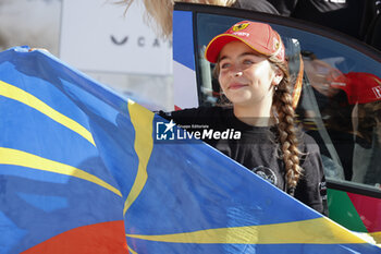 2024-05-12 - fans, Supporters, Public, Spectators podium, portrait Matosinhos during the Rally de Portugal 2024, 5th round of the 2024 WRC World Rally Car Championship, from May 9 to 12, 2024 at Matoshinhos, Portugal - AUTO - WRC - RALLY DE PORTUGAL 2024 - RALLY - MOTORS