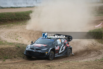 2024-05-31 - The driver Elfyn EVANS and is co-driver Scott MARTIN on Toyota GR Yaris Rally1 in action during shakedown of WRC Rally Italia Sardegna 2024 - WRC - RALLY D'ITALIA SARDEGNA - RALLY - MOTORS