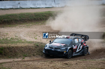 2024-05-31 - The driver Sebastien OGIER and is co-driver Vincent LANDAIS on Toyota GR Yaris Rally1 in action during shakedown of WRC Rally Italia Sardegna 2024 - WRC - RALLY D'ITALIA SARDEGNA - RALLY - MOTORS